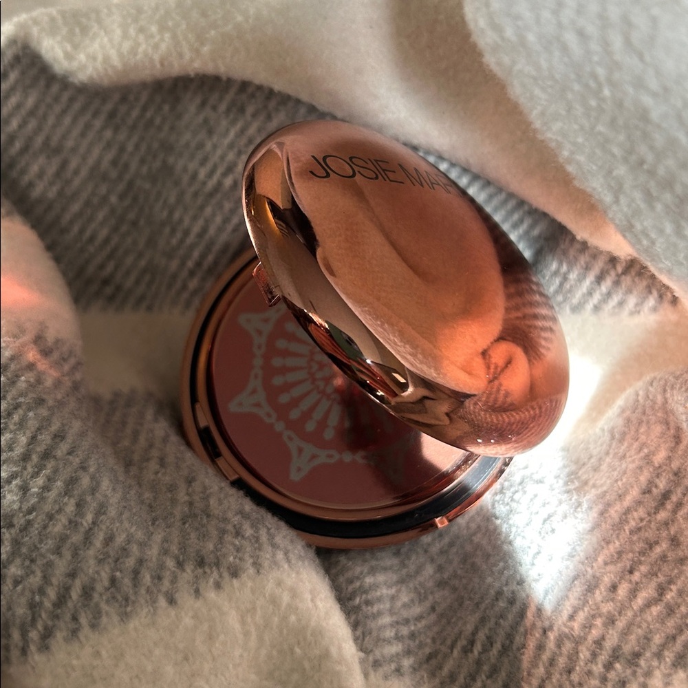 NEW Josie Maran Discontinued Argan Brightening Bronzer Sun Spot Corrector